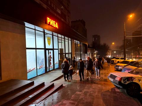 коммерческая по адресу Александра Поля просп. (Кірова), 42