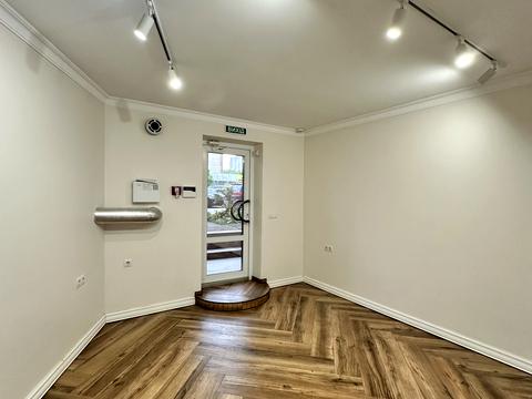 комерційна за адресою Соняшникова, 20а