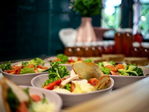 коммерческая по адресу Елены Телиги ул., 6