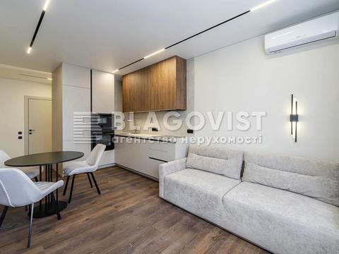 квартира за адресою Олександра Олеся вул., 7