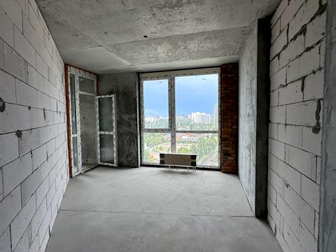 квартира за адресою Причальна вул., 12