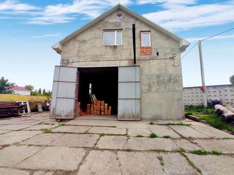 комерційна за адресою Чорновола вул., 159/2