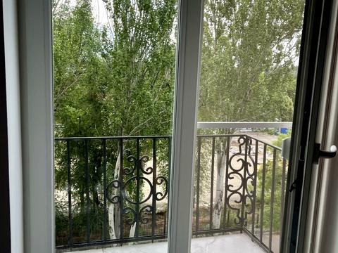 квартира за адресою Героїв Крут вул. (12 Квітня), 5