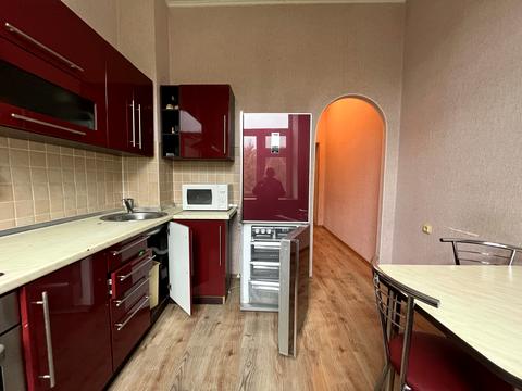квартира за адресою Чорновола вул., 184