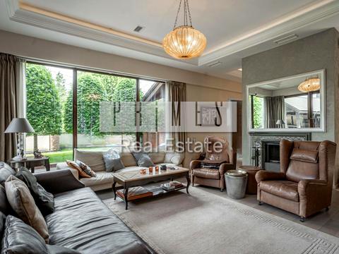 будинок за адресою Польова вул.