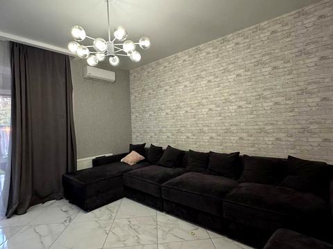 будинок за адресою Літературна вул. (Чехова)