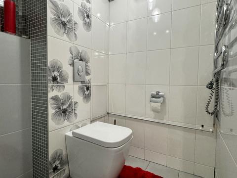 квартира за адресою Рибальська вул., 8