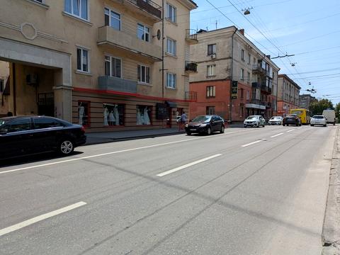 комерційна за адресою Замкова, 7