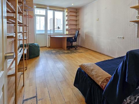 квартира за адресою Миколи Бажана просп., 10