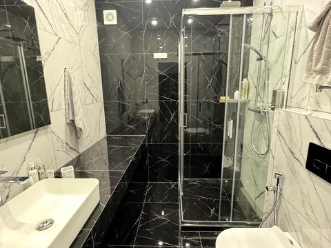 дом по адресу феодосійська, 5