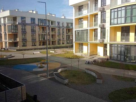 квартира за адресою Богатирська вул., 32