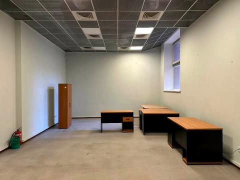 комерційна за адресою Південна вул., 2Б