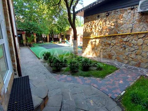 будинок за адресою Звіринецька вул., 12