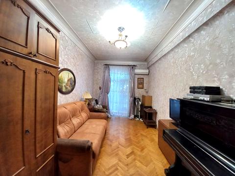 квартира за адресою Дмитра Яворницького просп. (Карла Маркса), 42