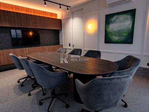 комерційна за адресою Бульварно-Кудрявська вул. (Воровського), 15а