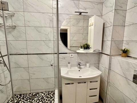 квартира за адресою Генуезька вул., 3б