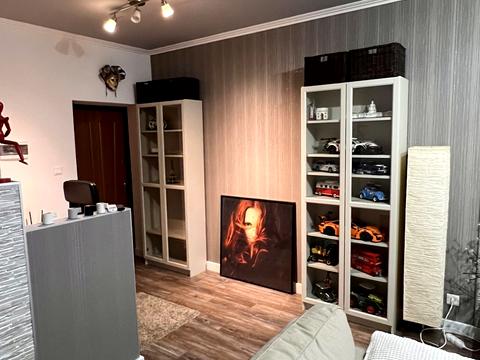 квартира за адресою Бориса Тлехаса вул., 18