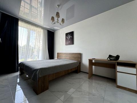 квартира за адресою Героїв Рятувальників вул. (Володі Дубініна), 6