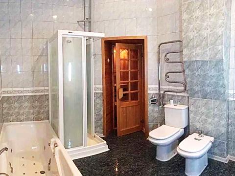 квартира по адресу Богдана Хмельницкого ул., 32