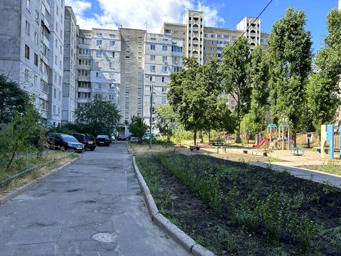 квартира по адресу Червоной Калины просп. (Владимира Маяковского), 35