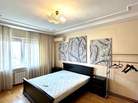 квартира по адресу Василия Стуса ул., 27