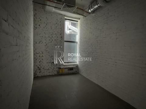 комерційна за адресою Науки просп., 40