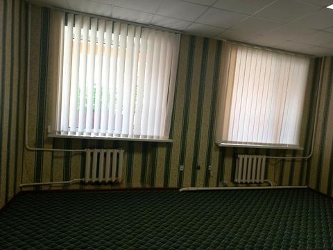 комерційна за адресою Водопровідна вул., 20