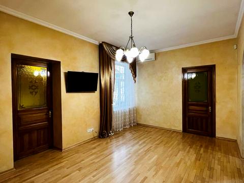квартира за адресою Івана Франка вул., 53
