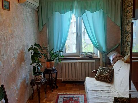 квартира за адресою Верховної Ради бульв., 27-Б