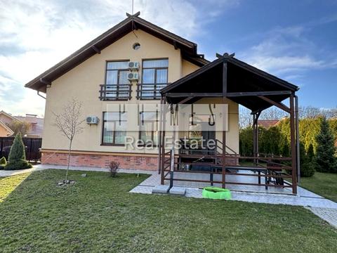 будинок за адресою Абрикосова вул.