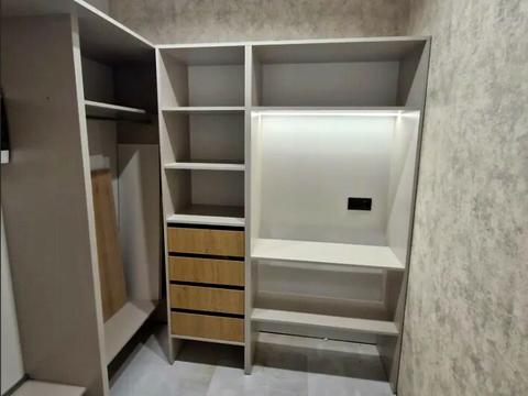 квартира по адресу Максимовича ул., 21-Г