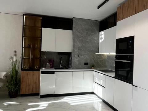 квартира по адресу Генуэзская ул., 1