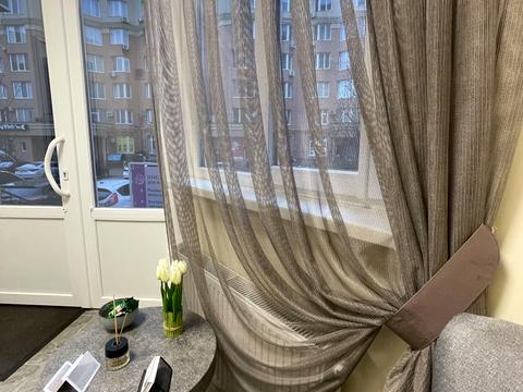 комерційна за адресою Житня вул., 17