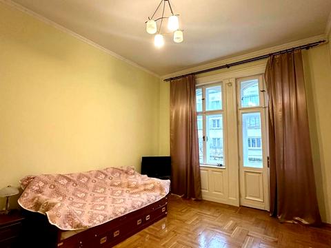 квартира за адресою Героїв Майдану вул. (Гвардійська), 4
