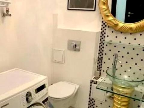 квартира по адресу Леси Украинки бульв., 9