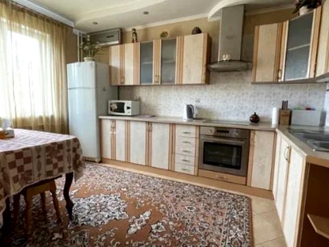 квартира за адресою Здолбунівська вул., 9-А