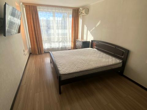 квартира за адресою Івана Миколайчука вул. (Серафимовича), 5