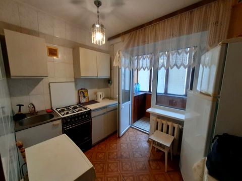 квартира за адресою Ігоря Качуровського пров. (Миколи Руднєва), 1