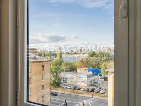 квартира за адресою Почайнинська вул., 70