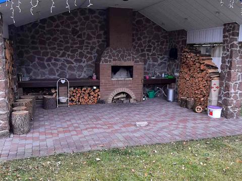 будинок за адресою вильхова, 1