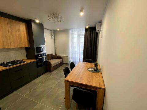 квартира за адресою Зелена вул., 204г