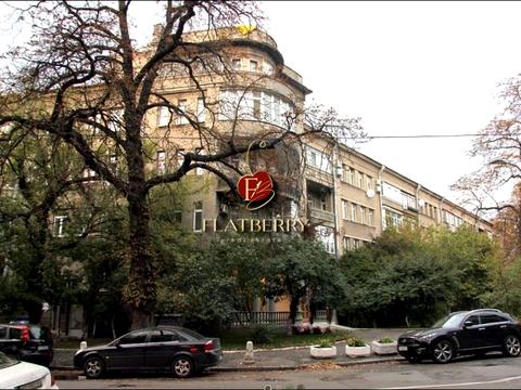 квартира за адресою Академіка Богомольця вул., 7/14