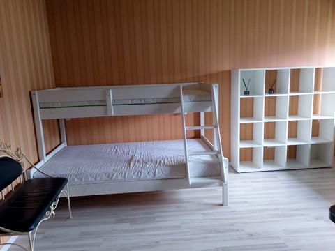 будинок за адресою Озерна