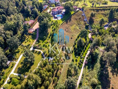 будинок за адресою вул. Ягідна