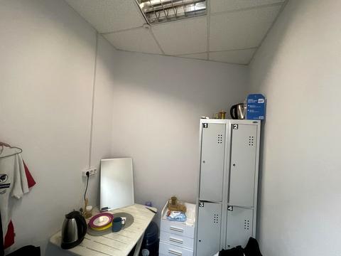 комерційна за адресою Петра Григоренка просп., 24