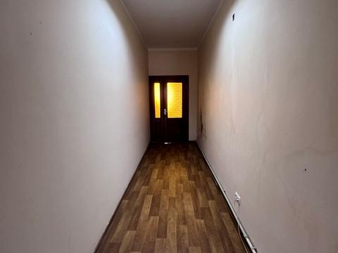 комерційна за адресою Київська вул., 83