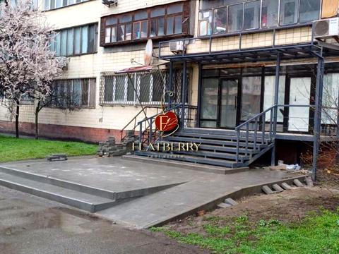 комерційна за адресою Валерія Лобановського просп., 117