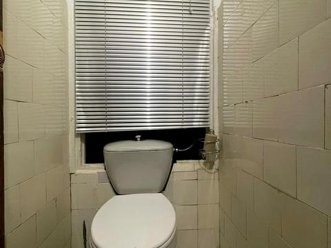 квартира за адресою Євгена Коновальця вул. (Щорса), 27