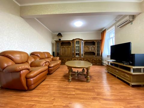 квартира за адресою Староярмаркова вул. (Сиволапа), 44