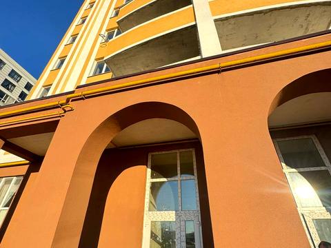 комерційна за адресою Івана Кожедуба вул., 8-Б